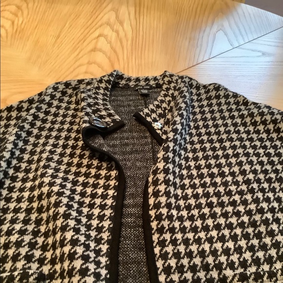 Jacket - Picture 3 of 4